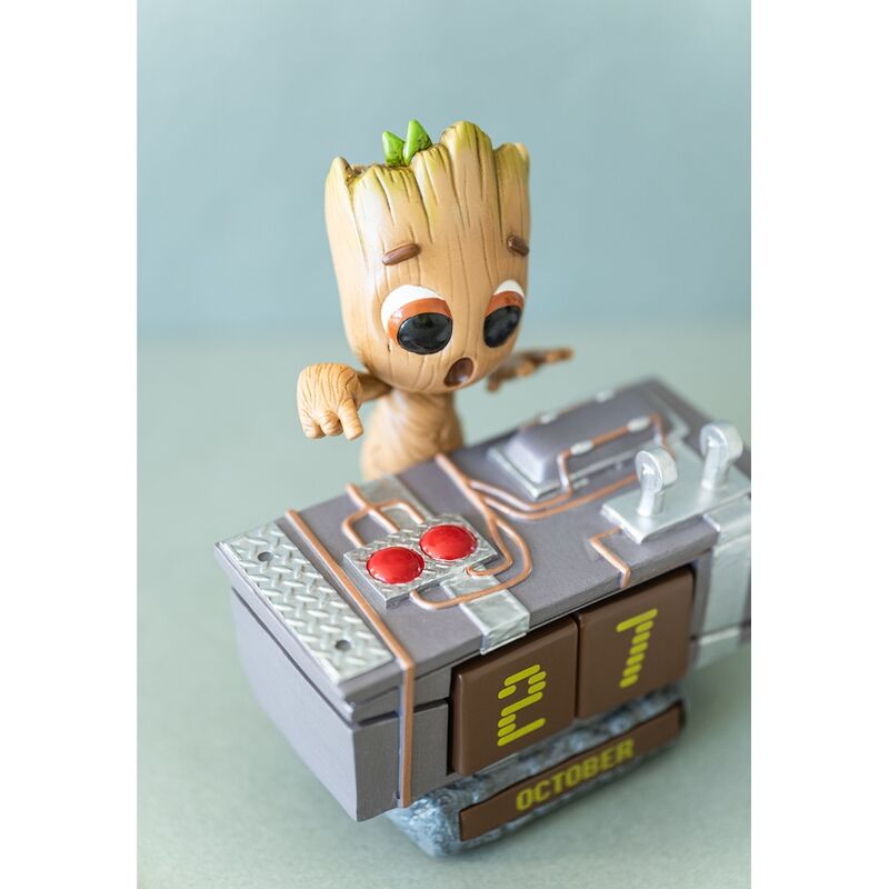 Calendario perpetuo 3D con botón de la muerte de Groot de Guardianes de la Galaxia de Marvel