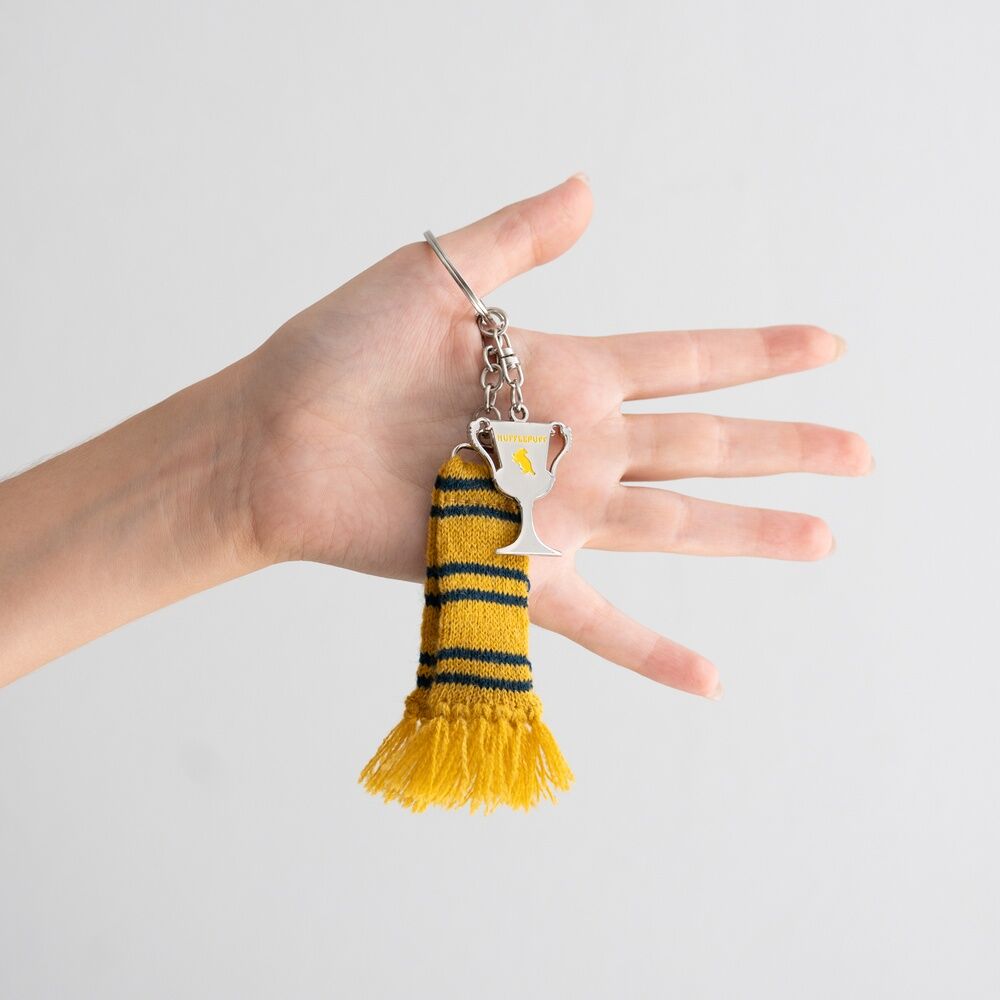 Chaveiro com cachecol da Lufa-Lufa de Harry Potter
