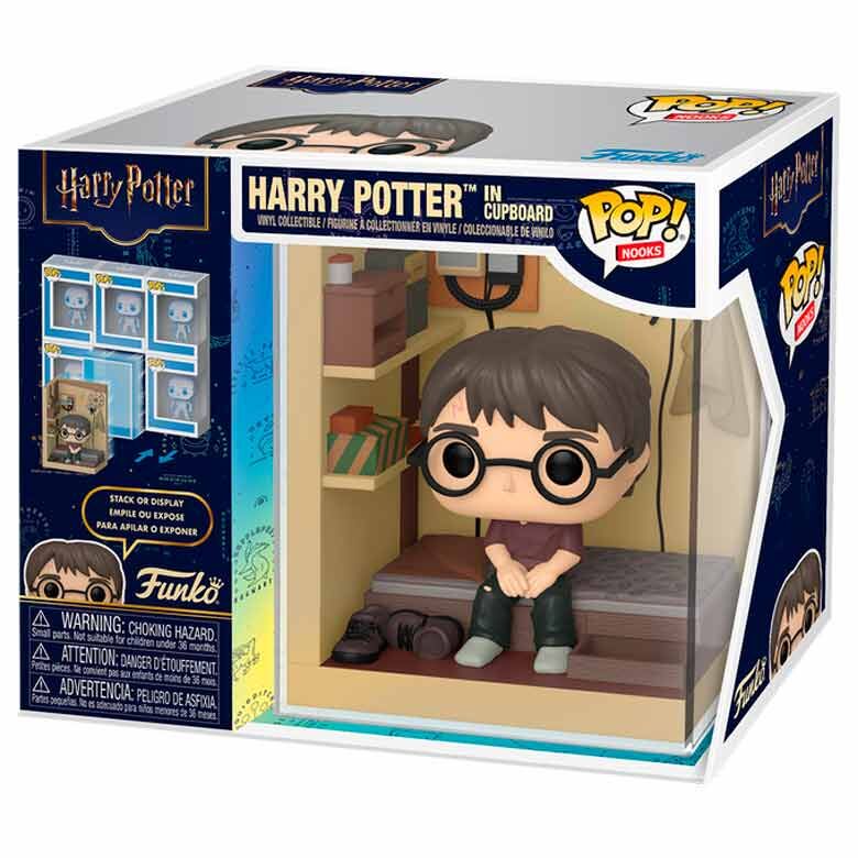pop figure nooks harry potter in cupboard