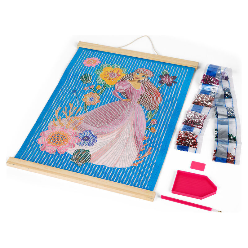 Wooden frame painted with diamonds Disney Princesses