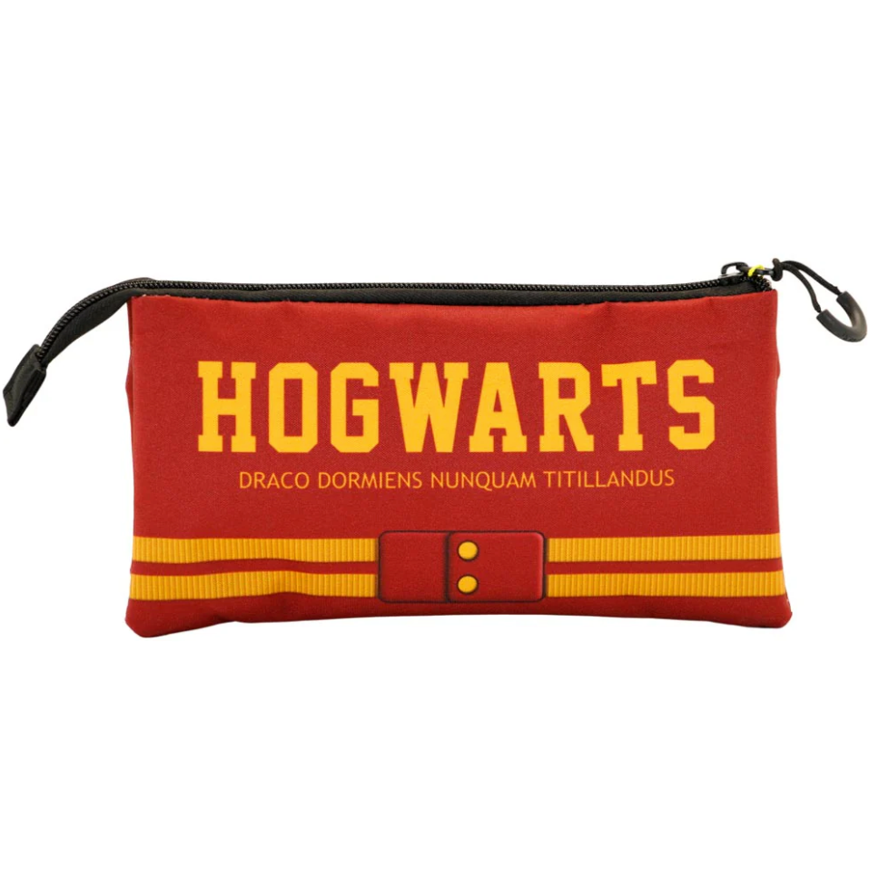 Zestaw 4 przypinek z Harrym Potterem z Hogwartu