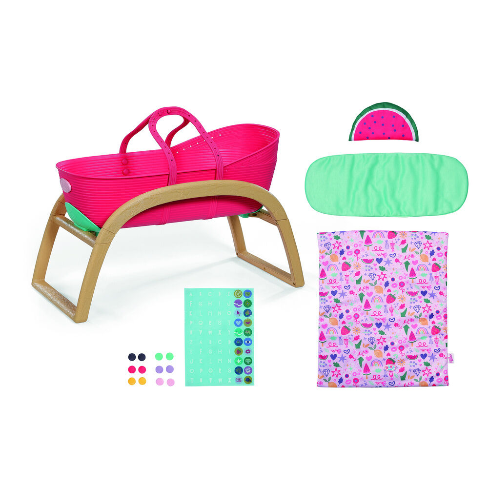 moses basket baby born