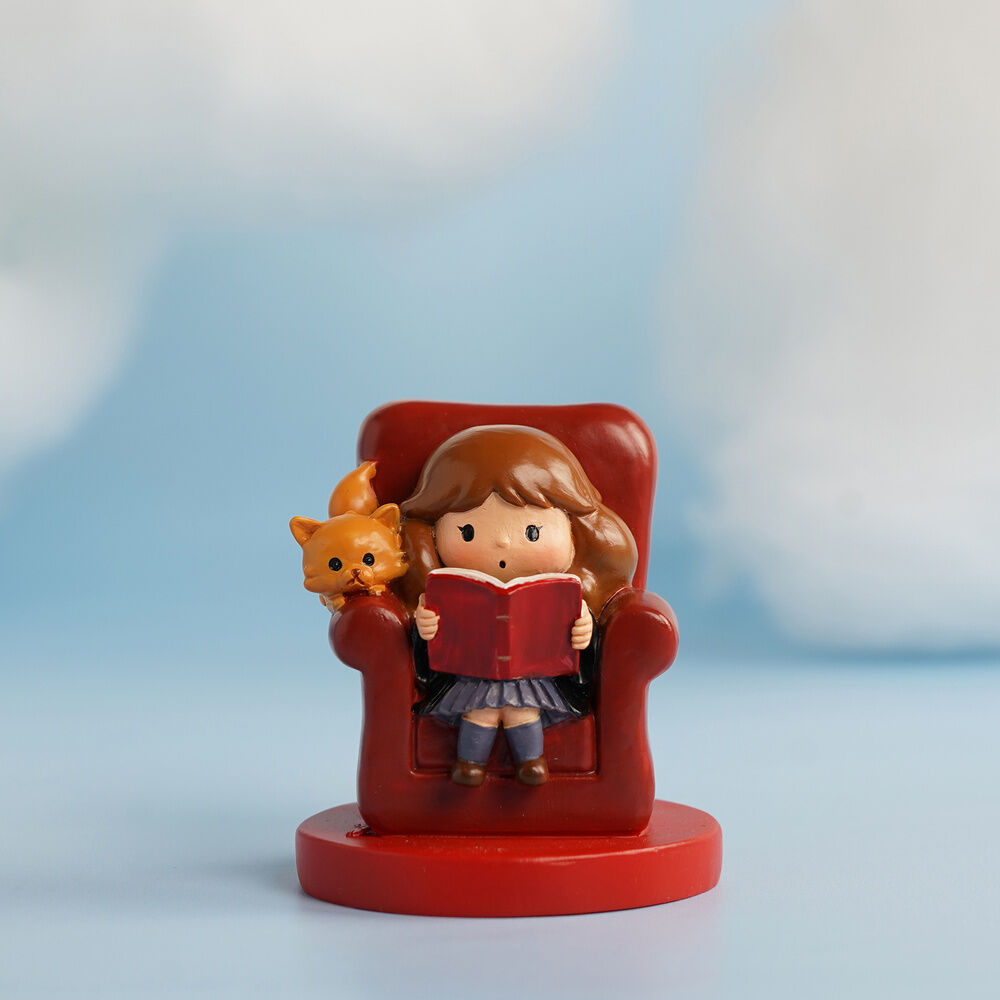 Hermione Crookshanks Harry Potter figure 6cm