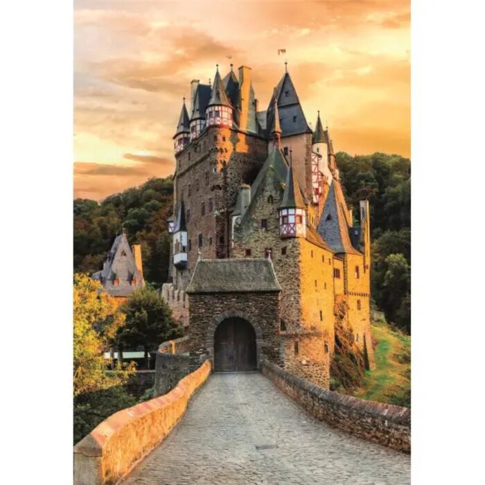 Puzzle Golden Hour At Eltz Castle 1000 pieces