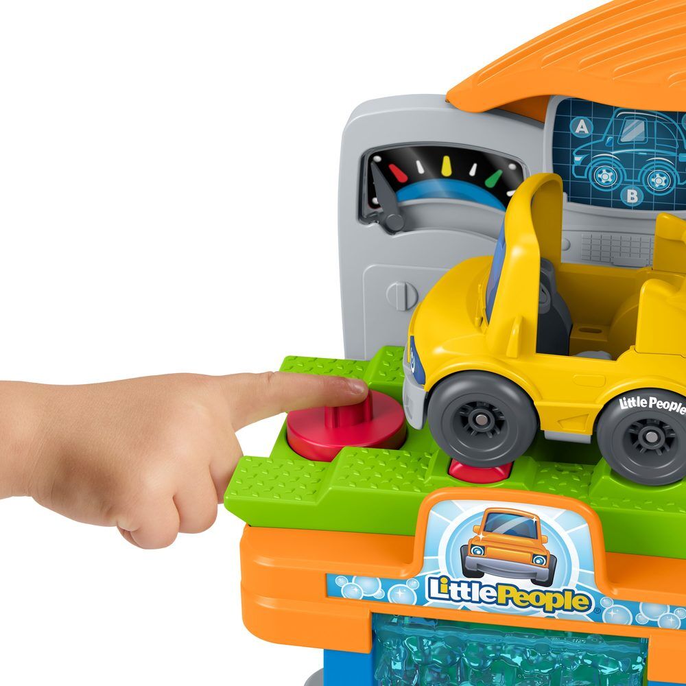 Little People Gas Station