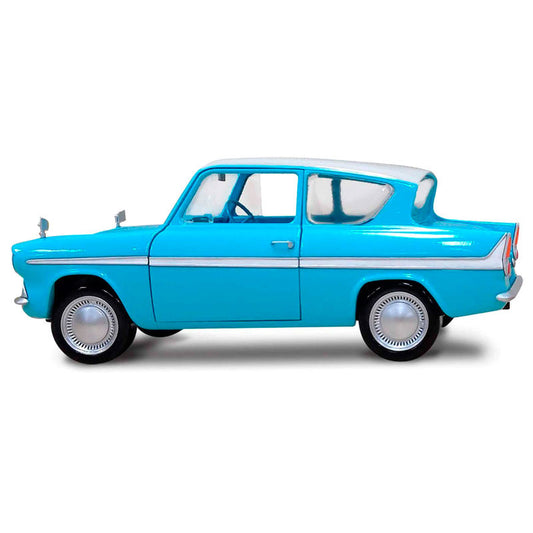 Figurka z blistra Harry + samochód Ford Anglia Harry Potter