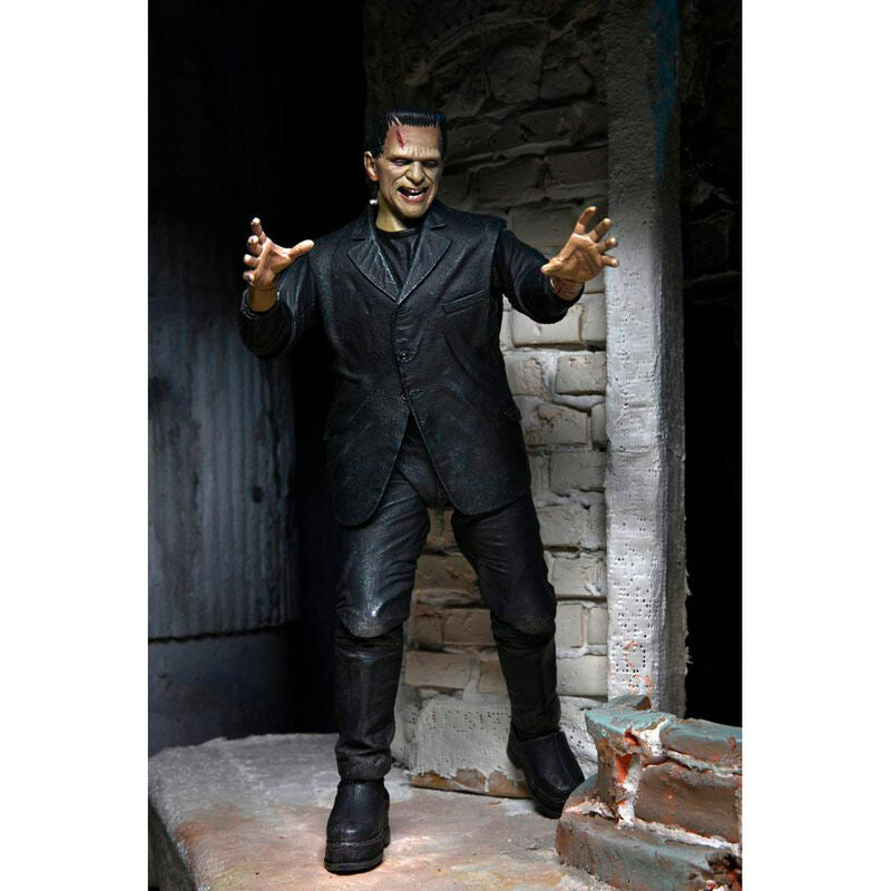 Ultimative Frankenstein Monster Figur von Universal Monsters 18 cm