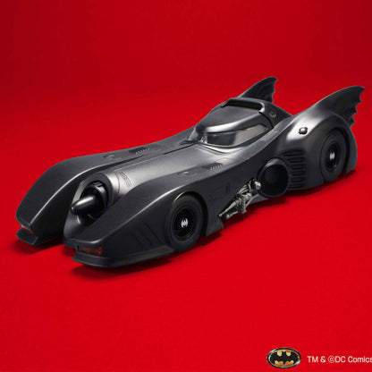 Kit de modelo de carro Batmóvel Batman DC Comics 1/35