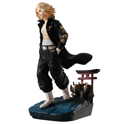 Wyświetlacz 4 figurek Petitrama Tokyo Revengers Series Toman Heroic Scenes 8cm
