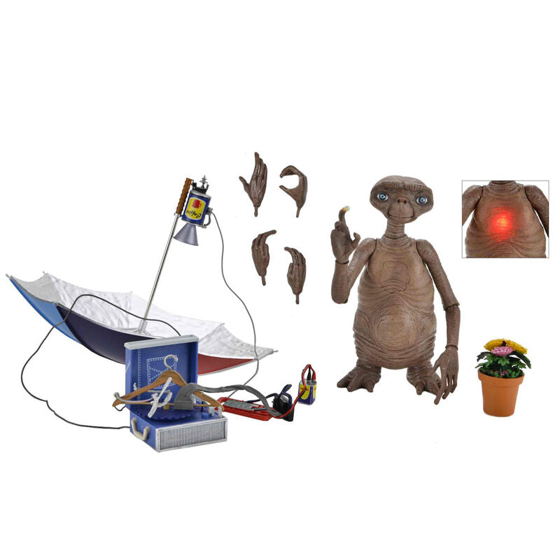 ultimate deluxe et figure 40th anniversary et the extraterrestrial 12cm