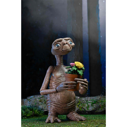 ultimate et figure 40th anniversary et the extraterrestrial 12cm