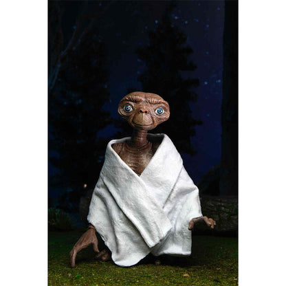 Figurine Ultimate E T 40e anniversaire E T l'extraterrestre 12 cm