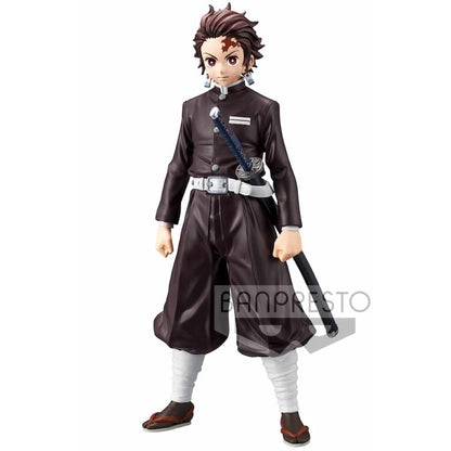 Figura Tanjiro Kamado Kimetsu no Yaiba Demon Slayer vol 616 cm