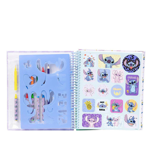 Album z aktywnościami Stitch Disney