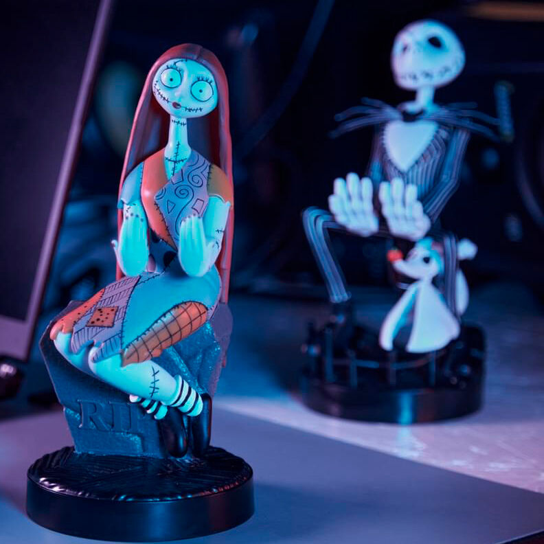 Support Cable Guy pour figurine de Sally du film Disney L'Étrange Noël de Monsieur Jack 21 cm