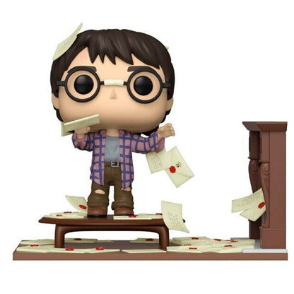 Statuetta POP Deluxe di Harry Potter Anniversario Harry Potter con lettere di Hogwarts Esclusiva
