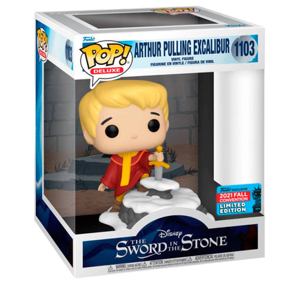 Statuetta Disney POP Deluxe La Spada nella Roccia Arthur che estrae Excalibur  Esclusiva