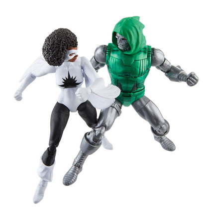 Action figure Captain Marvel vs Doctor Doom Beyond Earths Mightiest Los Vegadores Avengers Marvel 15cm