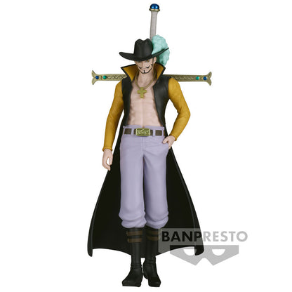 figure dracule mihawk the shukko one piece 16cm