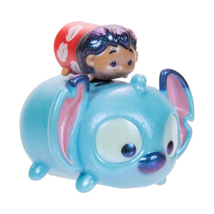 Enveloppe surprise contenant une figurine Disney Tsum Tsum à finition spéciale (modèles assortis).