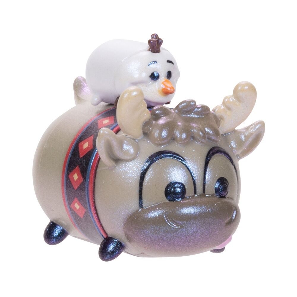 Enveloppe surprise contenant une figurine Disney Tsum Tsum à finition spéciale (modèles assortis).