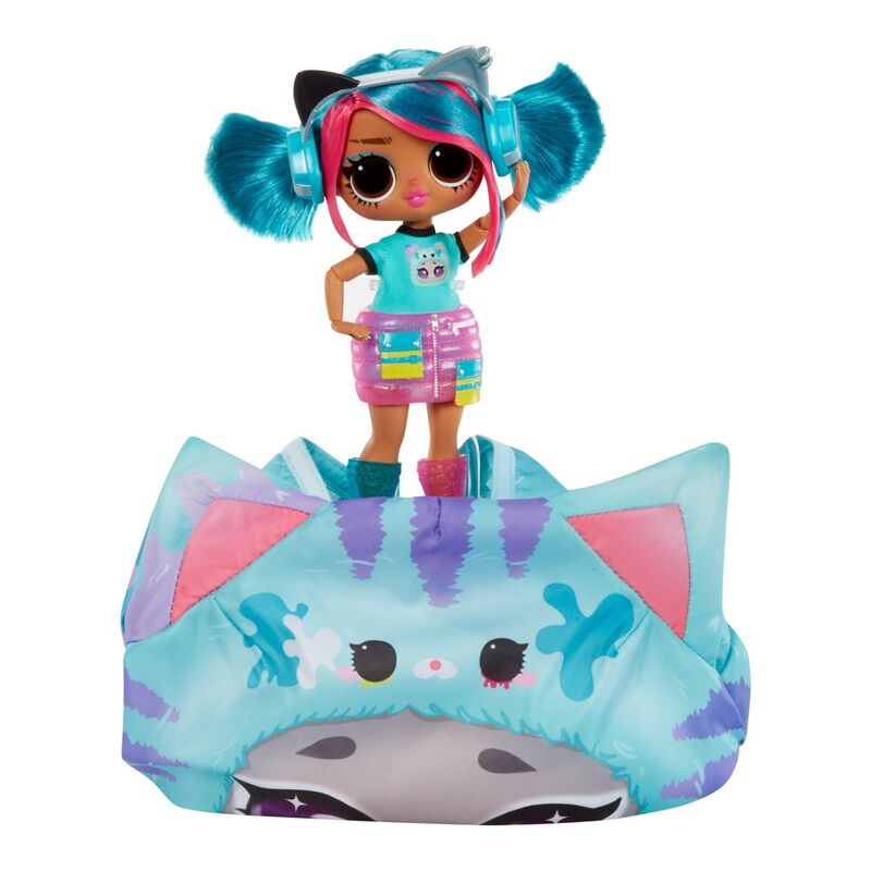Muñeca L O L Surprise con disfraz de Emma Emo Tweens