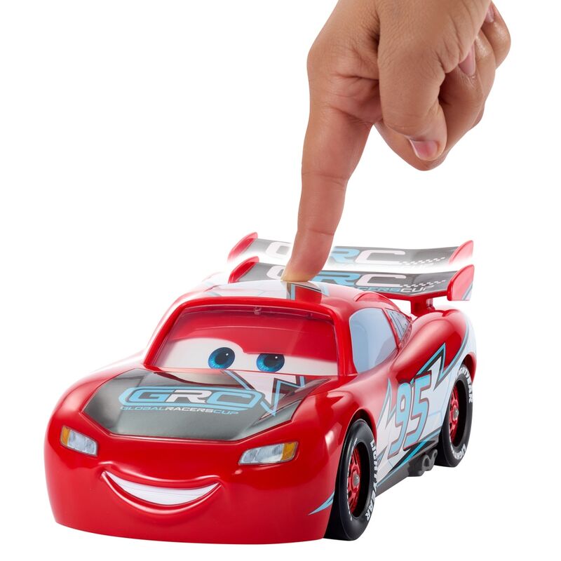 Derrapagem e corrida de carro do Relâmpago McQueen  Carros da Disney Pixar