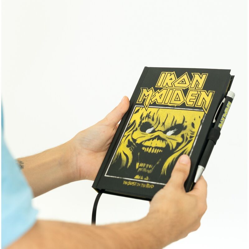 Premium Notizbuch im A5 Format + Iron Maiden Projektorstift