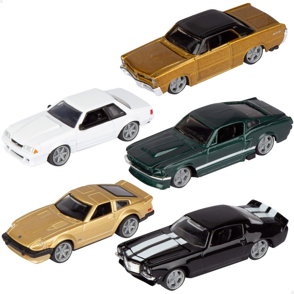 blister pack of 5 cars