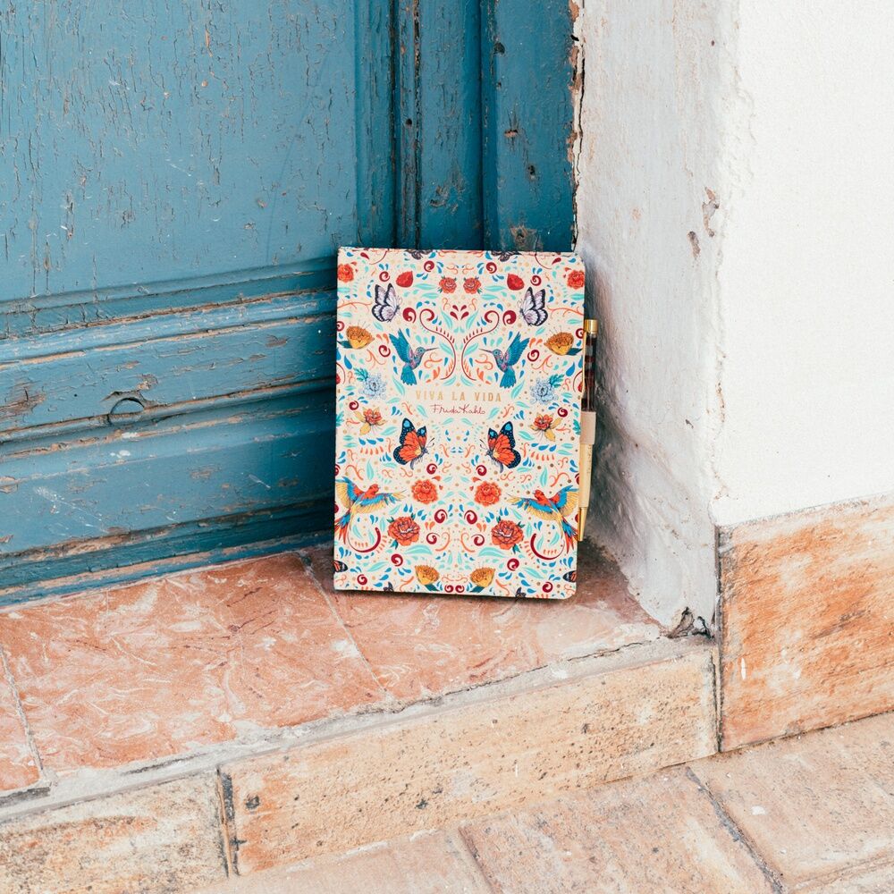 A5 Notebook + Frida Kahlo Pen Set