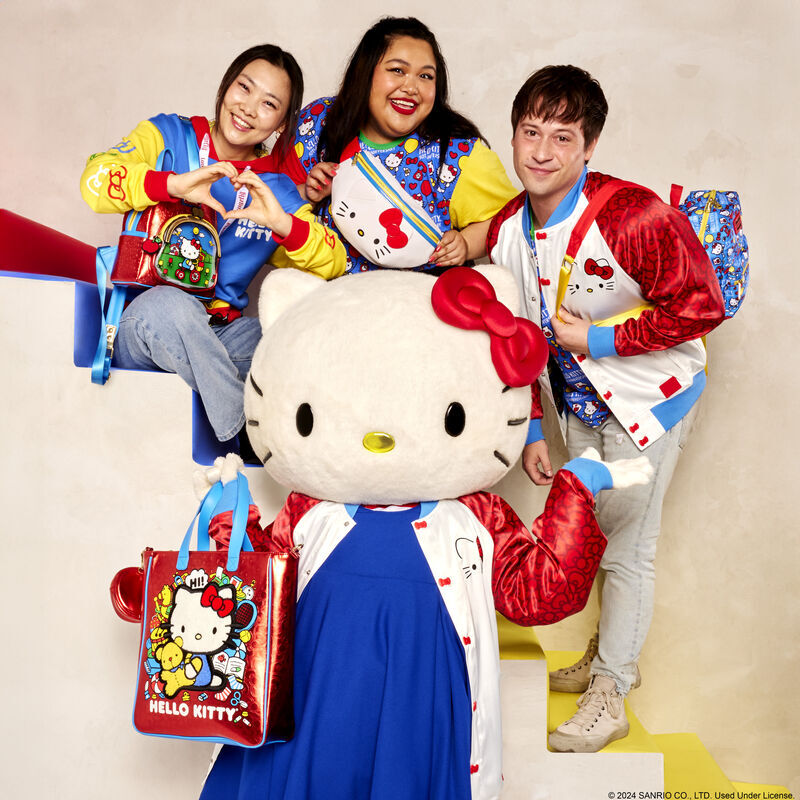 Sac et pochette Loungefly Hello Kitty 50e anniversaire