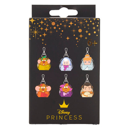 Conjunto surpresa de mini chaveiros Loungefly com tema da Cinderela da Disney.