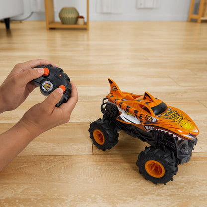Auto radiocomandata Tiger Shark Monster Trucks Hot Wheels