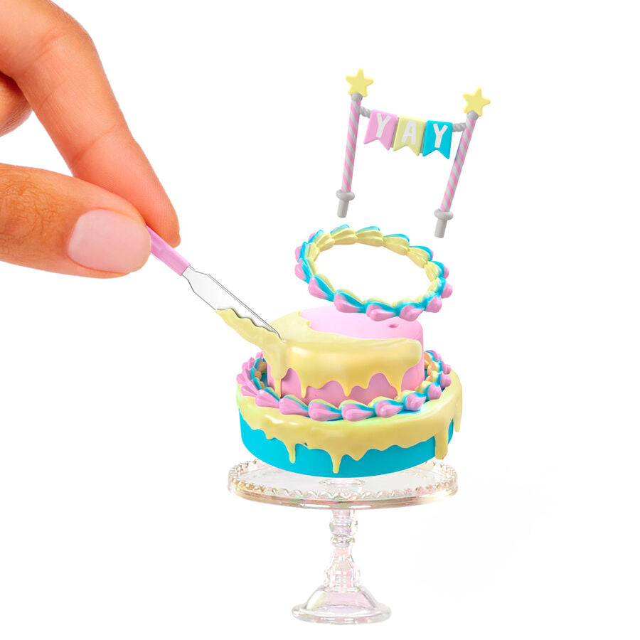 Miniverse Make it Mini Celebration Surprise Capsule Assortment