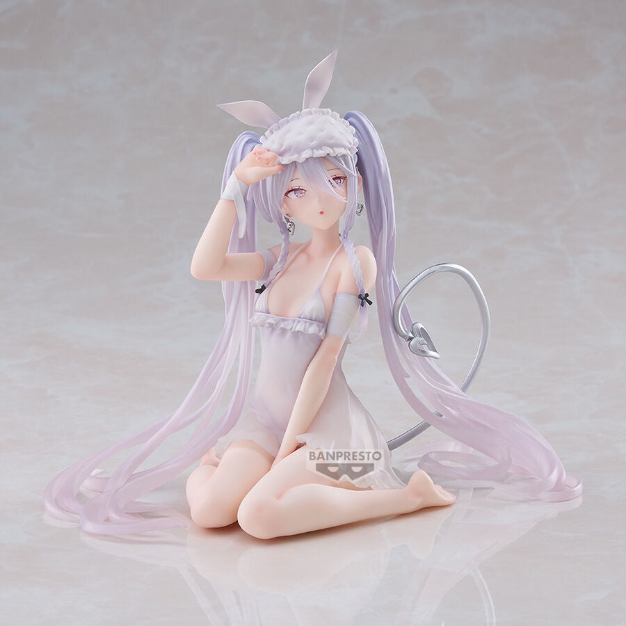 Rurudo Figure Sleepy Bunny Rurudo 13cm