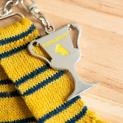 Chaveiro com cachecol da Lufa-Lufa de Harry Potter