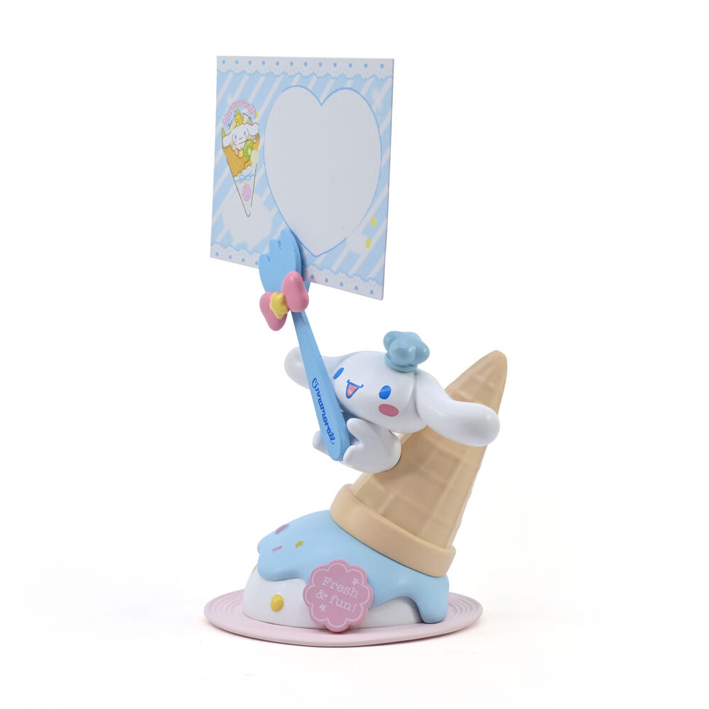 Party Time Hello Kitty and Friends assorted figure