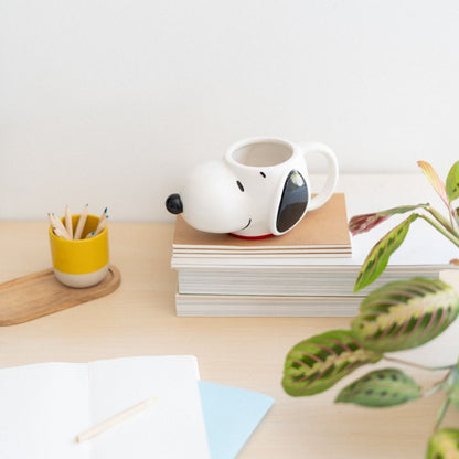Caneca 3D do Snoopy
