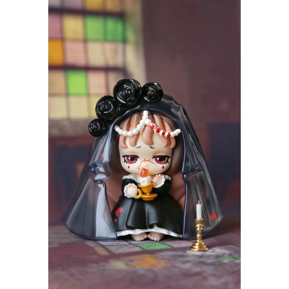 Überraschungsfiguren Sortiment „Das Jahrhundert der Maria Lilith“