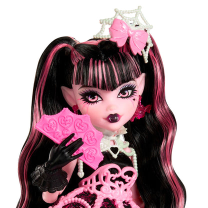 Draculaura Scary Sweet Birthday 1600 Monster High Puppe