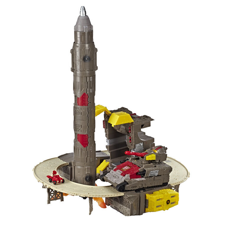 Omega Supreme War Cybertron Trilogy Transformers Figure