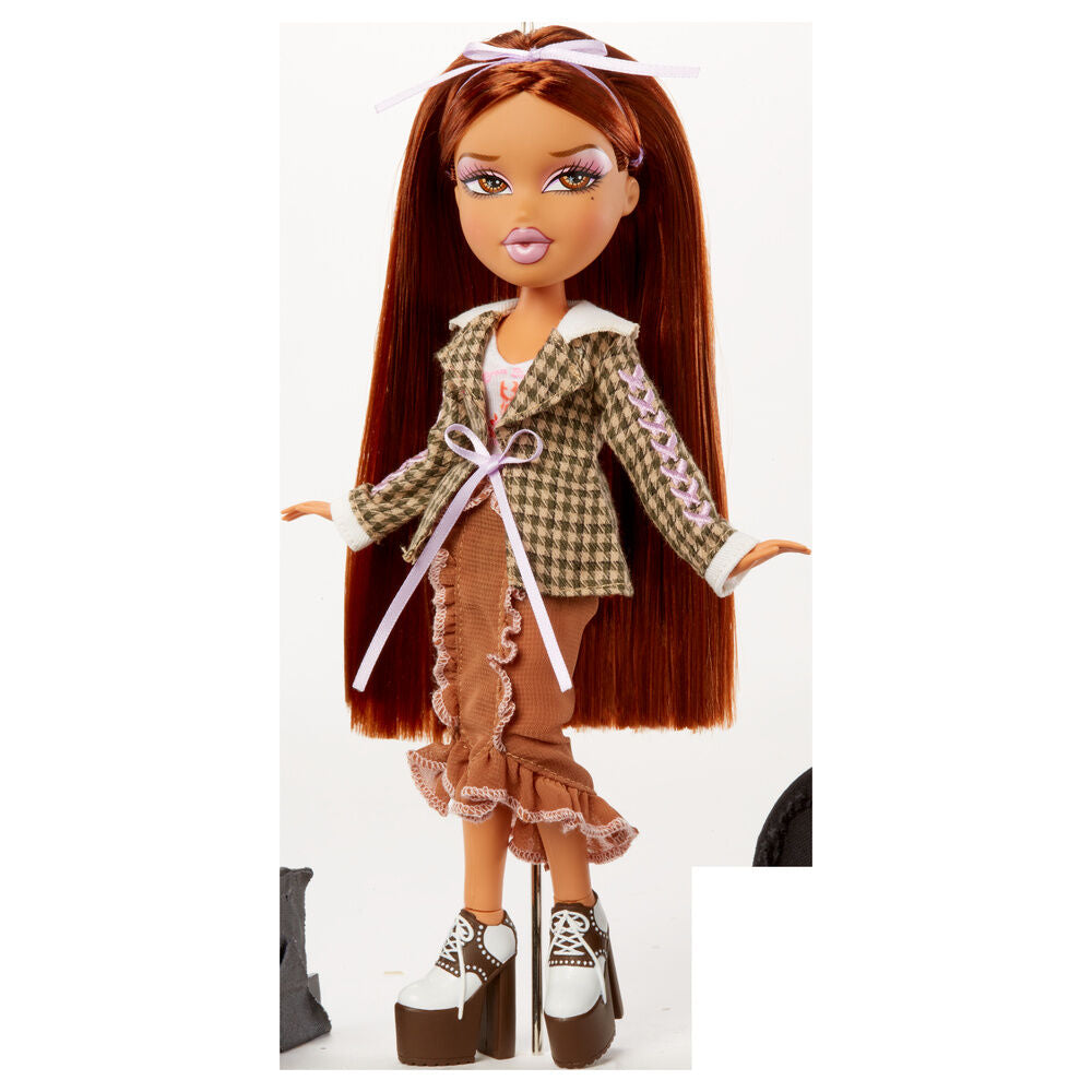 Bambola Yasmin + maglietta Bratz Style