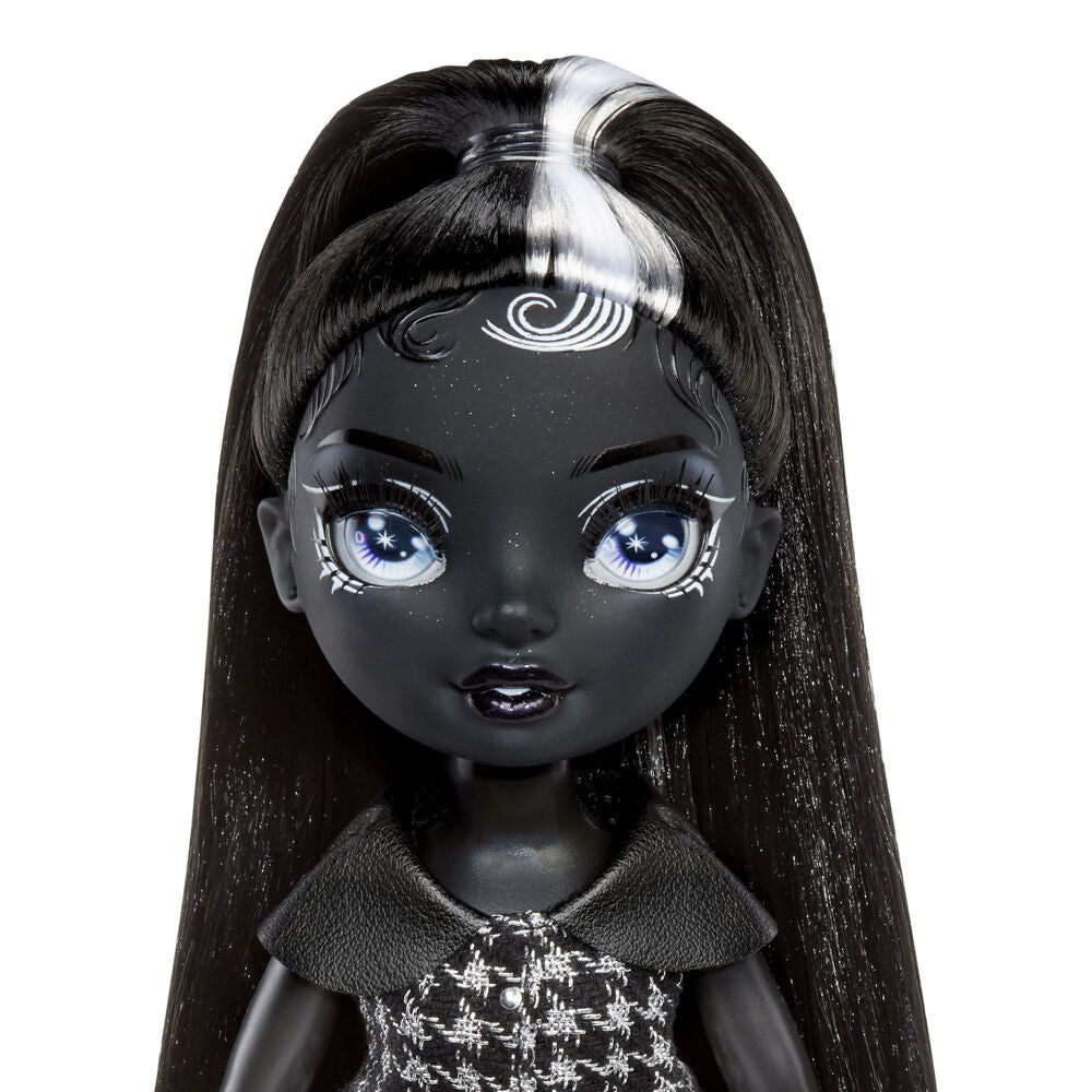 Boneca Shanelle Shadow High