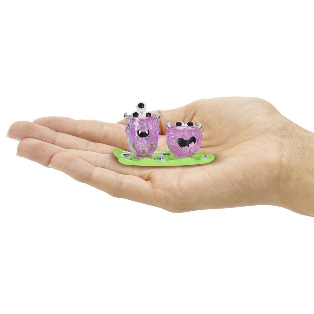 Miniverse Make it Mini Halloween Beetlejuice Surprise Capsule Assortment