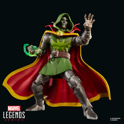 Figura del Emperador Doom serie Marvel Legends 15 cm