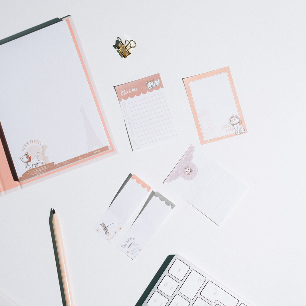 A6 notebook with sticky notes, Bonjour Marie, The Aristocats Disney