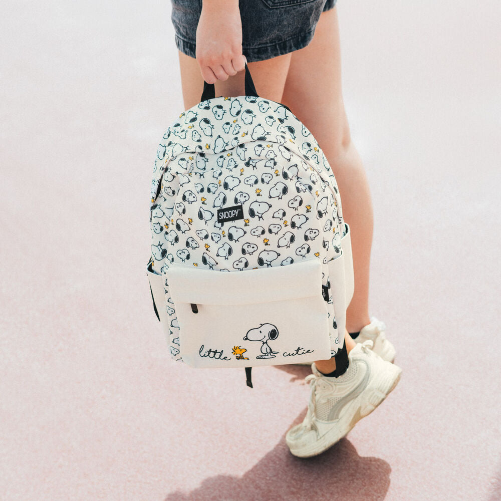 Lazy Days Snoopy Backpack 41cm