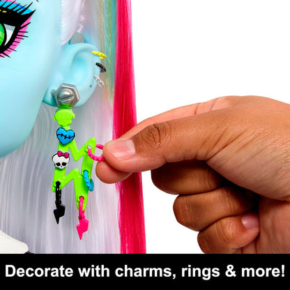 Bust Styling Frankie Stein Monster High