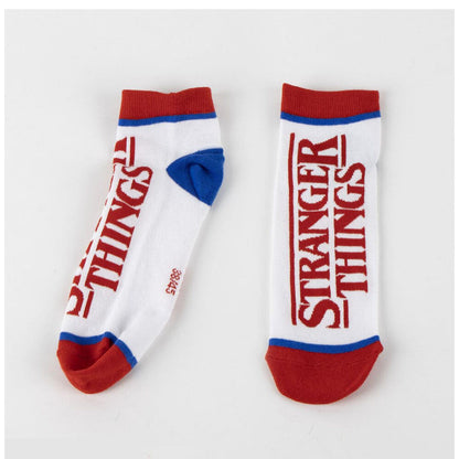 Set mit 2 Paar Stranger Things Socken für Erwachsene