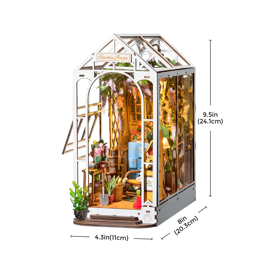 Flower House Bookend Model Kit (240 pieces)
